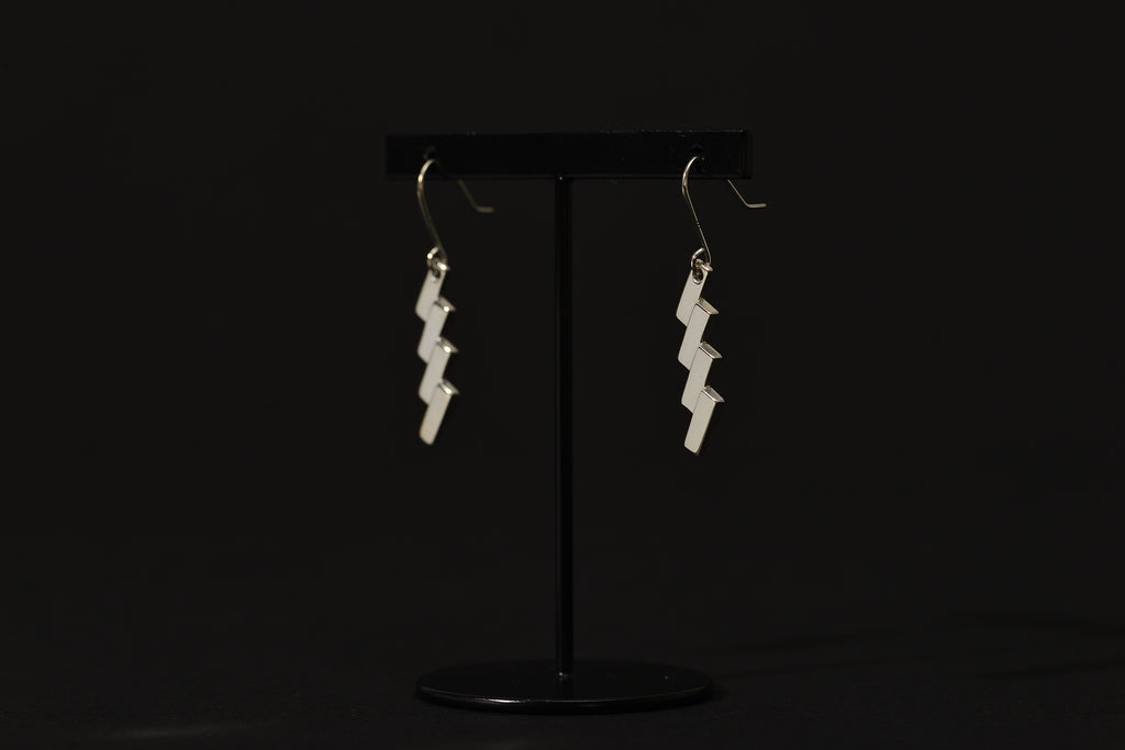 Lightning earrings (1 piece)