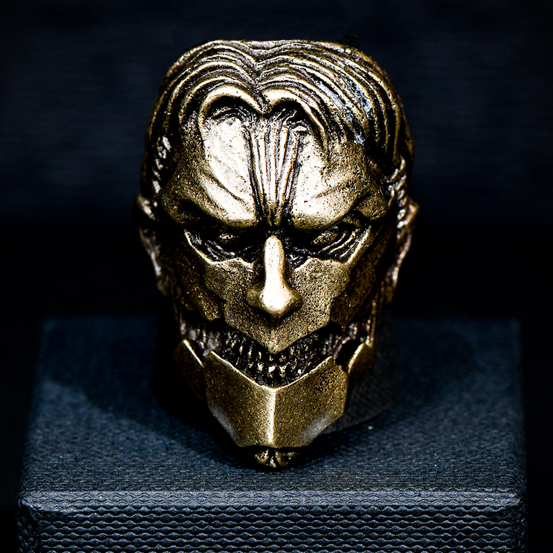 進撃の巨人アクセサリー『鎧の巨人リング』